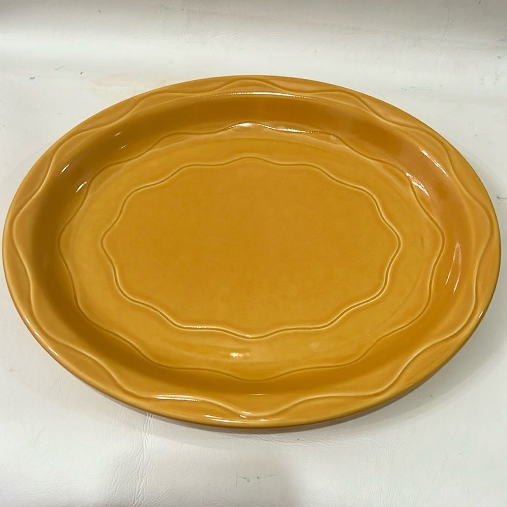 Syracuse USA Oval Plate Serving Platter Sunny Saffron Yellow Orange Heavy China